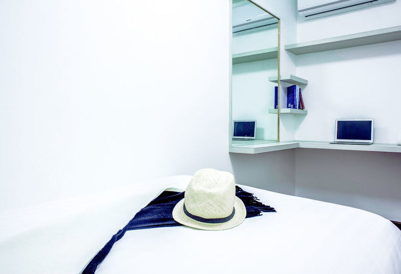 The Wide Condotel - Phuket 19