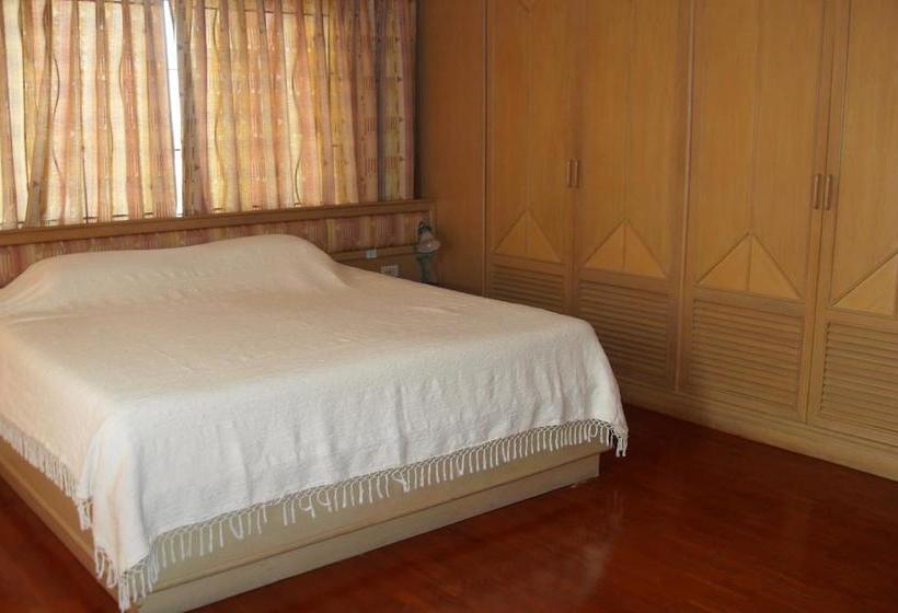 Hotel Nonthaburi Palace 13