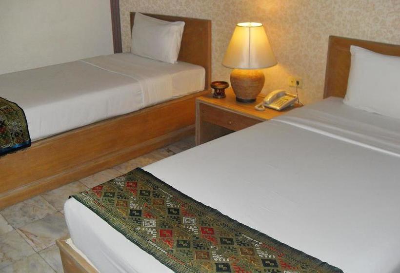 Hotel Nonthaburi Palace 8