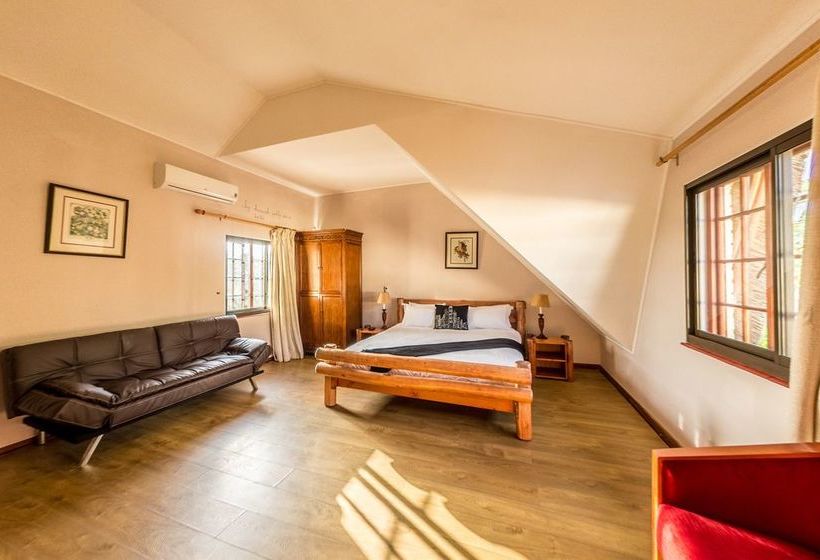 Pension Winelands Villa Guesthouse