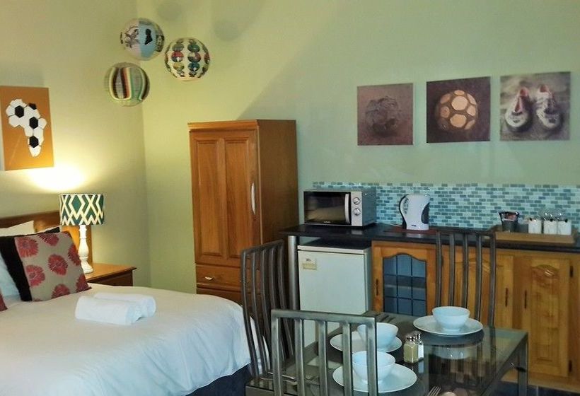 Pension Pumleni Guesthouse 3