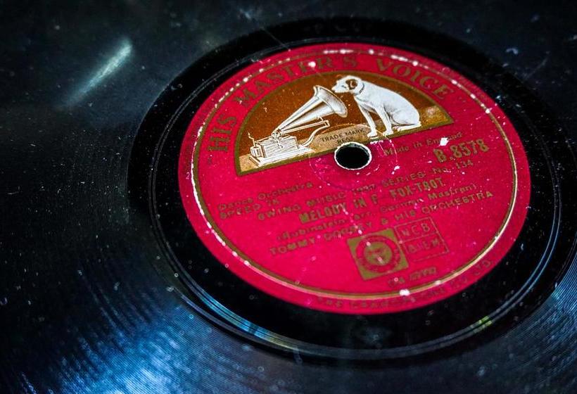 Hotel Reverie Siam Resort 12