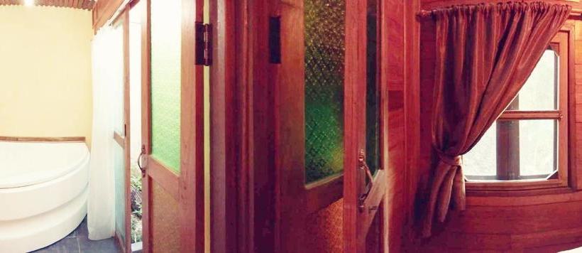 Hotel Pai Treehouse Resort 1