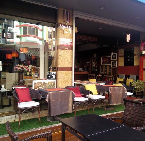 Pensión Pro Andaman Place