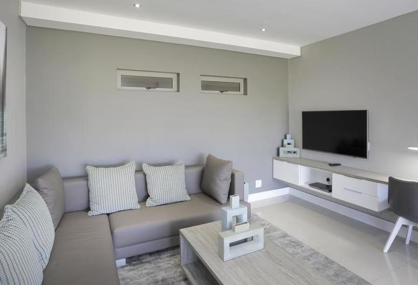 The Capital On Bath 10