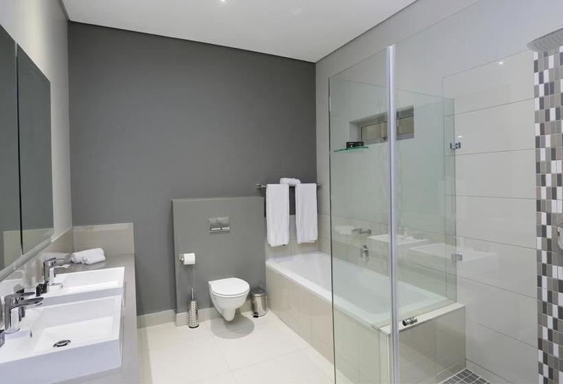 The Capital On Bath 15