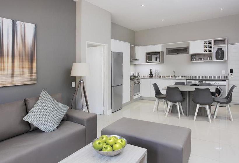 The Capital On Bath 8