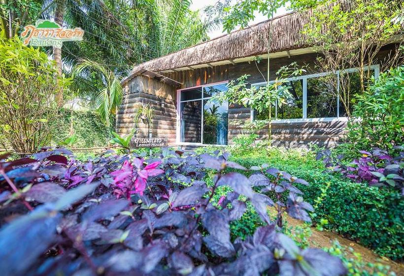 Hotel Phutara Resort Ranong 11