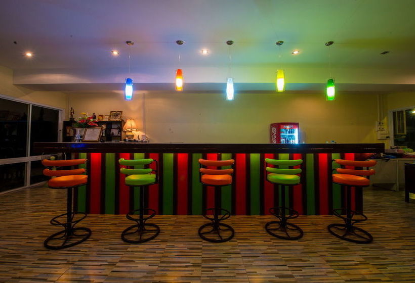 Hotel Starlight Beach Resort Chumphon 19