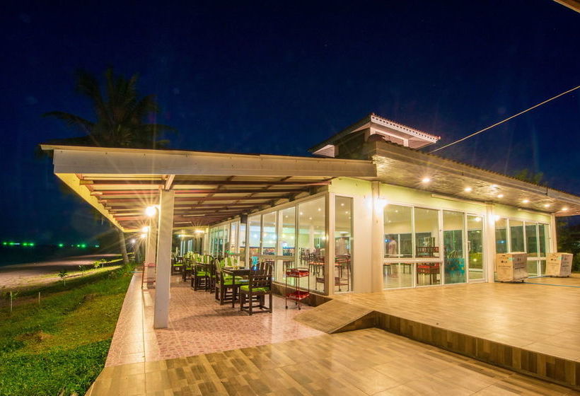 Hotel Starlight Beach Resort Chumphon 20