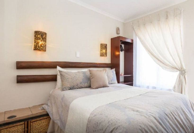 Hotel Leika Airport Lodge 13