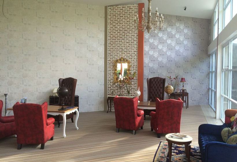 Hotel Summer Luxury Beach Resort 11