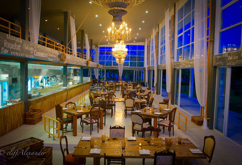 Hotel Summer Luxury Beach Resort 7