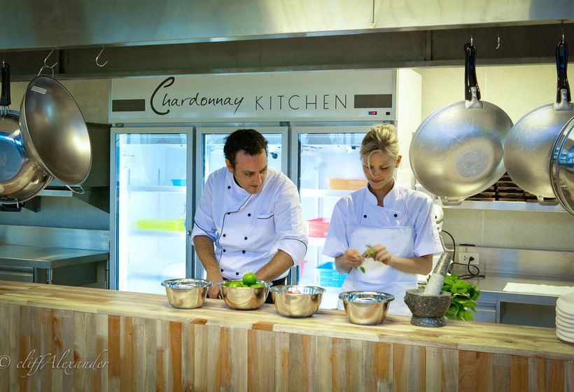 Hotel Summer Luxury Beach Resort 8