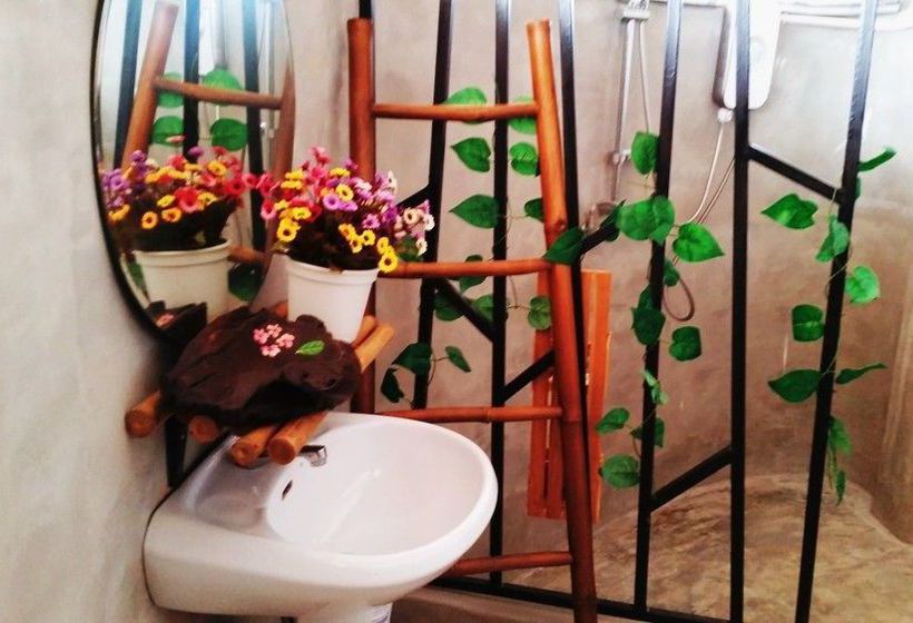 Hotel Naracha Resort