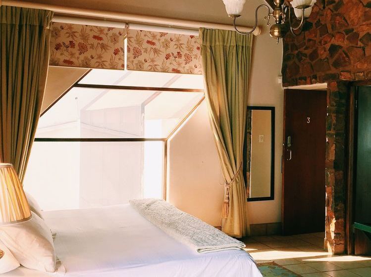 Pension Coral Tree Inn 18