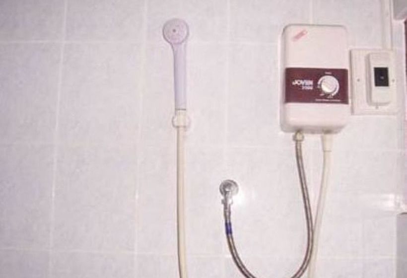 Hotel Safe House Court 13