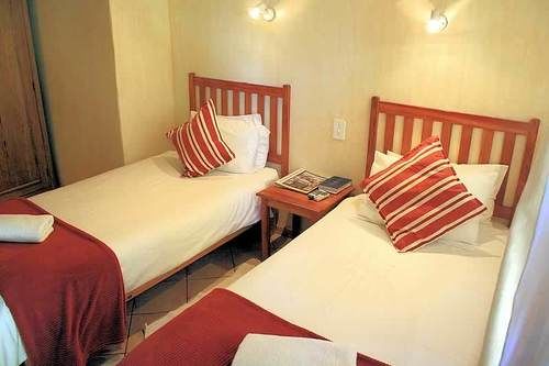Bed and Breakfast Aan Die Oewer Guest House 12
