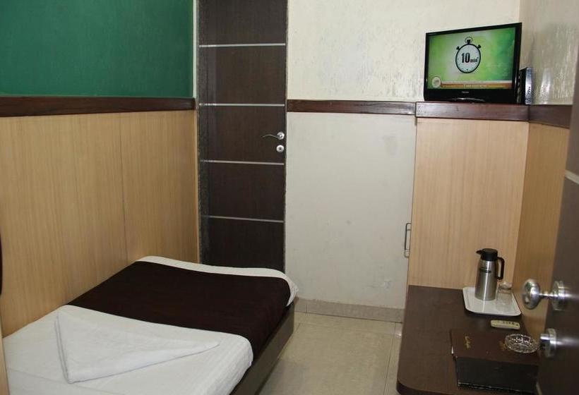 Hotel Ripon Palace 11