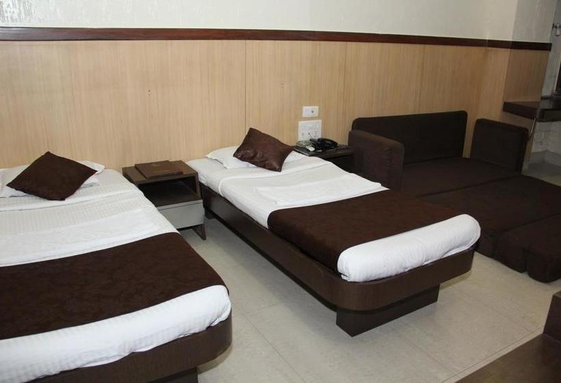 Hotel Ripon Palace 2