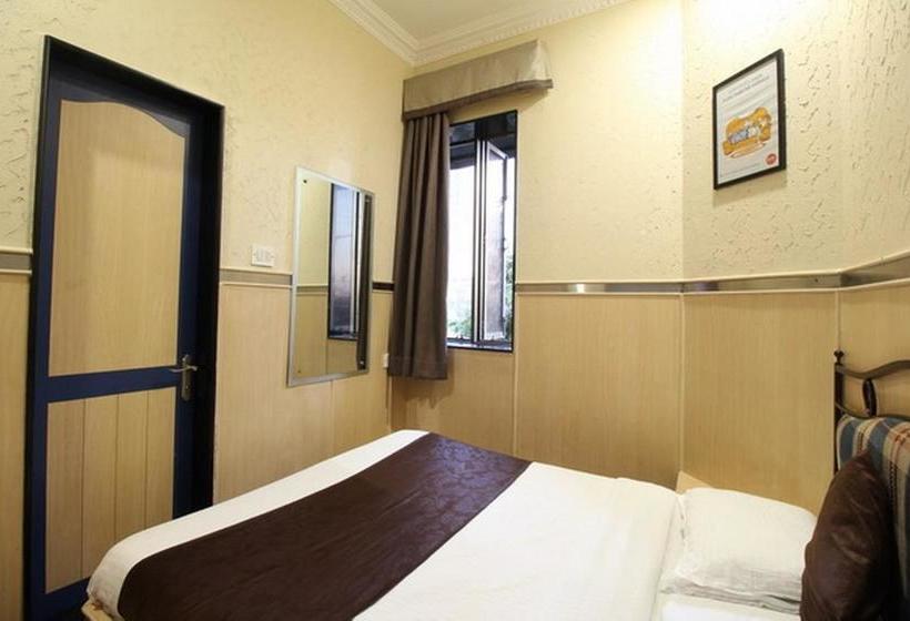 Hotel Ripon Palace 6