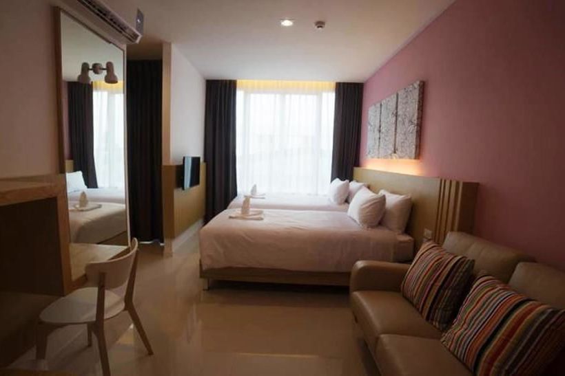 Hotel The Bliss Ubon 9