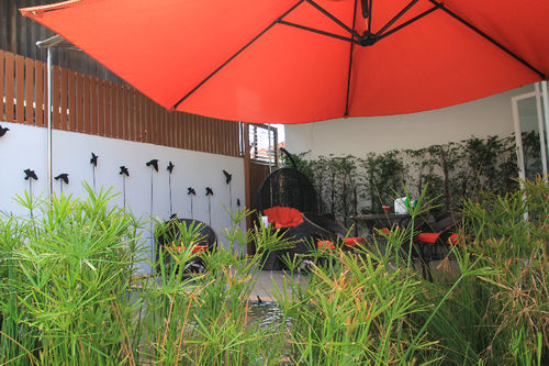 Hotel Le Lerts Living 11