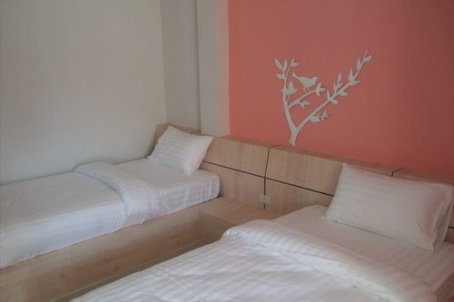 Hotel Le Lerts Living 13