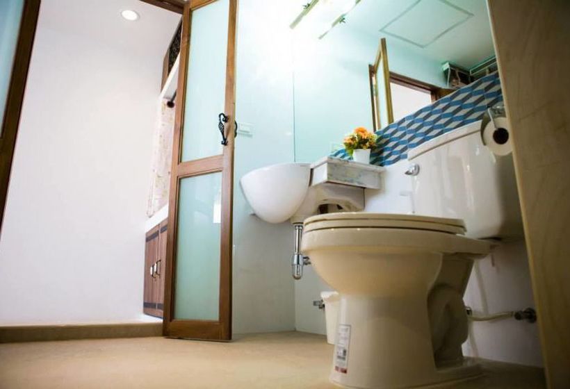 Hotel Toscana Trat Trat