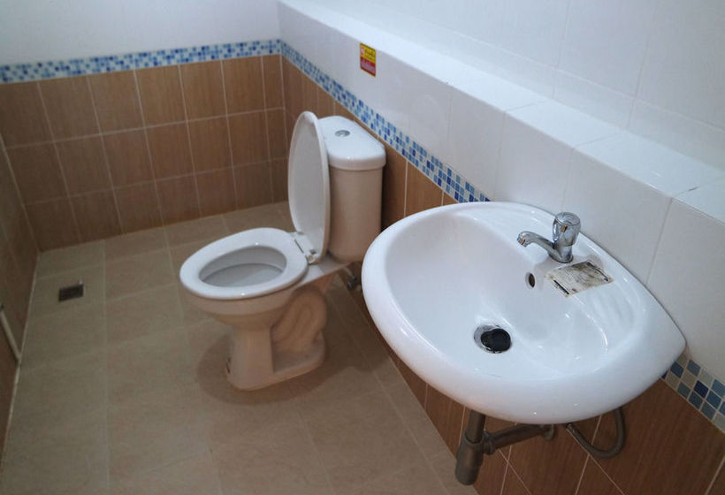 Blue Wave Hotel @ Cha-am