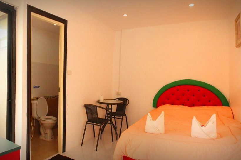 Blue Wave Hotel @ Cha-am 10