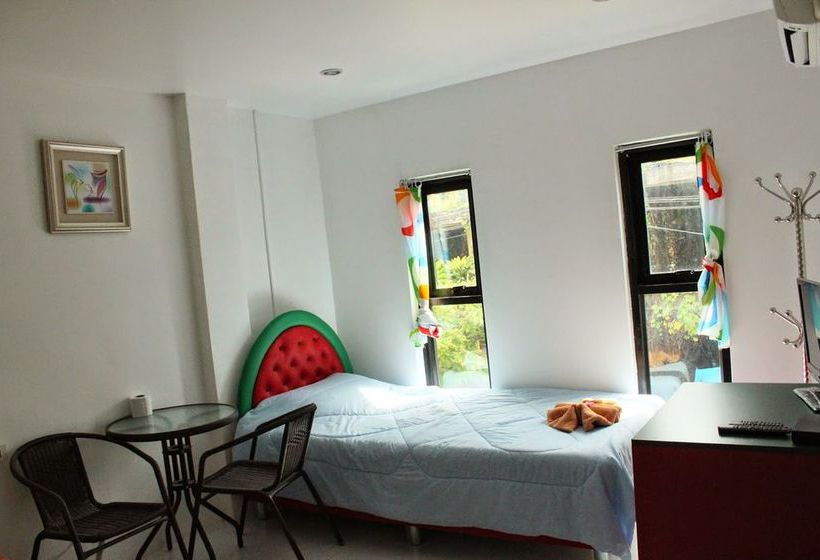 Blue Wave Hotel @ Cha-am 11