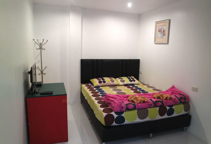 Blue Wave Hotel @ Cha-am 6