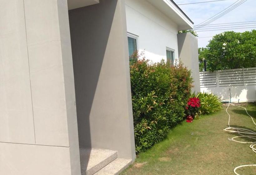 Baan Sarinya Pool Villa 3