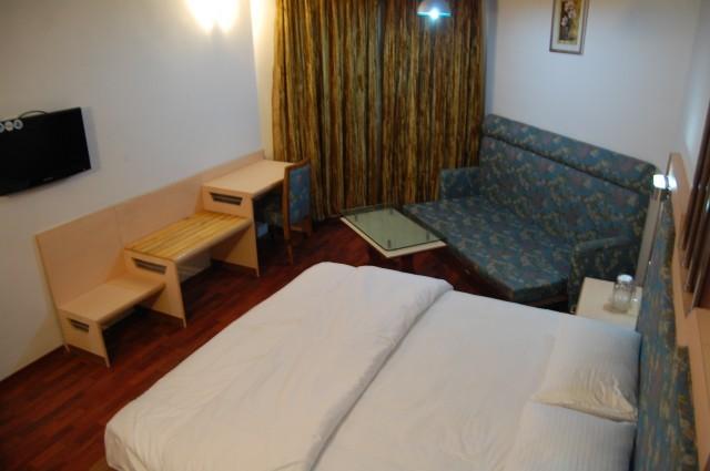 Hotel Pleasant Stay 8