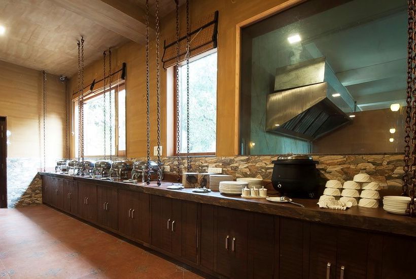 Tuskars Resort Corbett 11