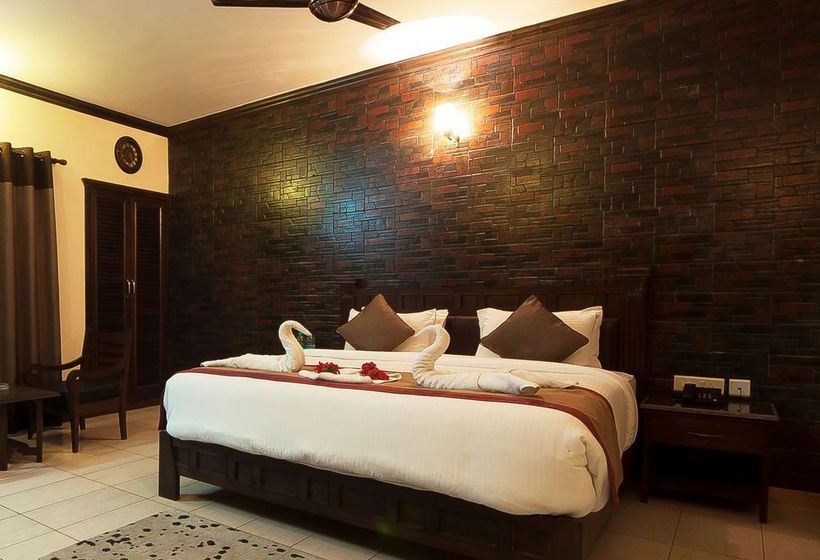 Tuskars Resort Corbett 4