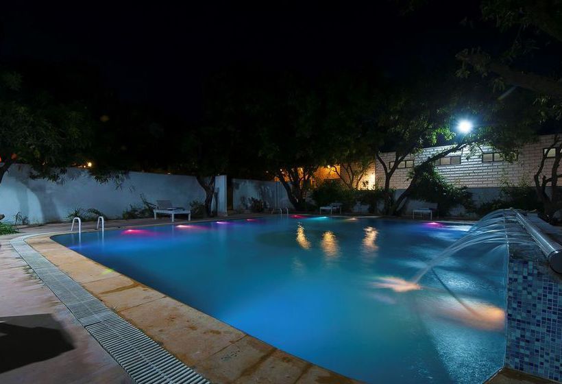 Tuskars Resort Corbett 5