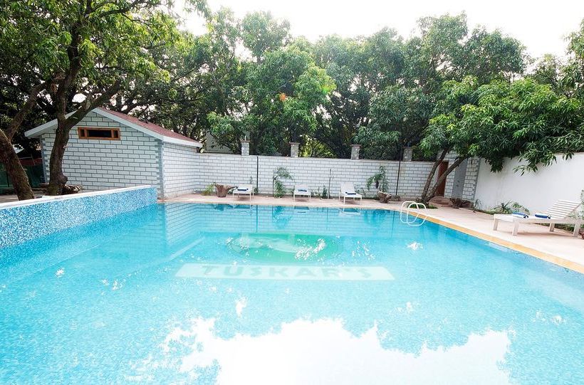 Tuskars Resort Corbett 6