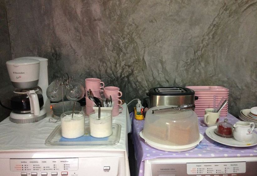 Hotel Malin House Apartment 1 Trang 2