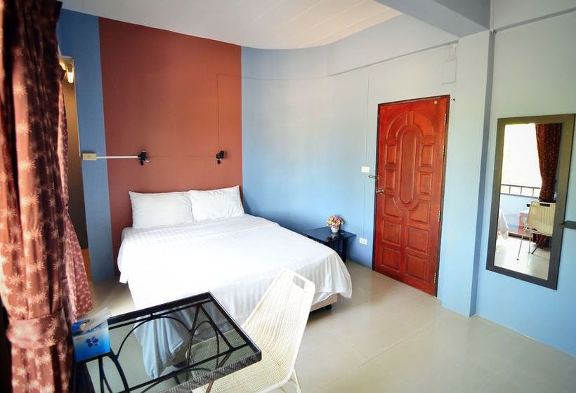 Pension The Famous House Jomtien 16