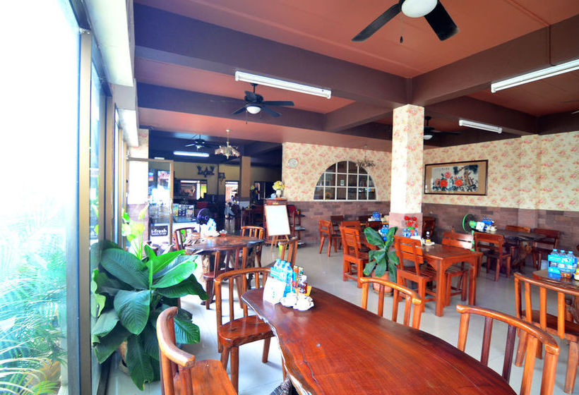 Pension The Famous House Jomtien 2