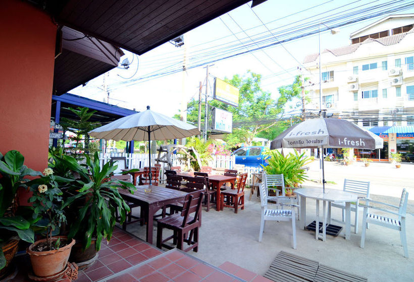 Pension The Famous House Jomtien 6