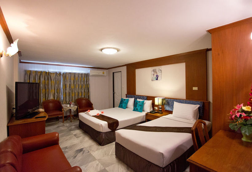 Hotel Chaipat