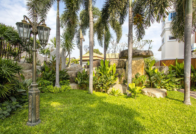 Hotel Phuplaces Bangsaen 15