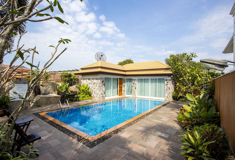 Hotel Phuplaces Bangsaen 2