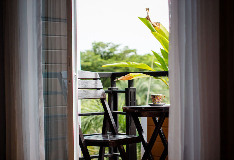 Hotel Phuplaces Bangsaen 5