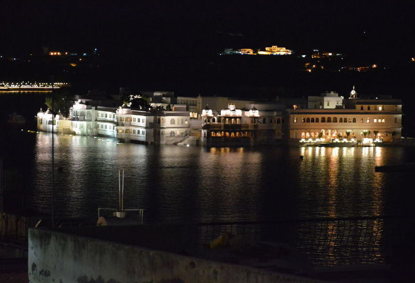 Hotel Poonam Haveli 13