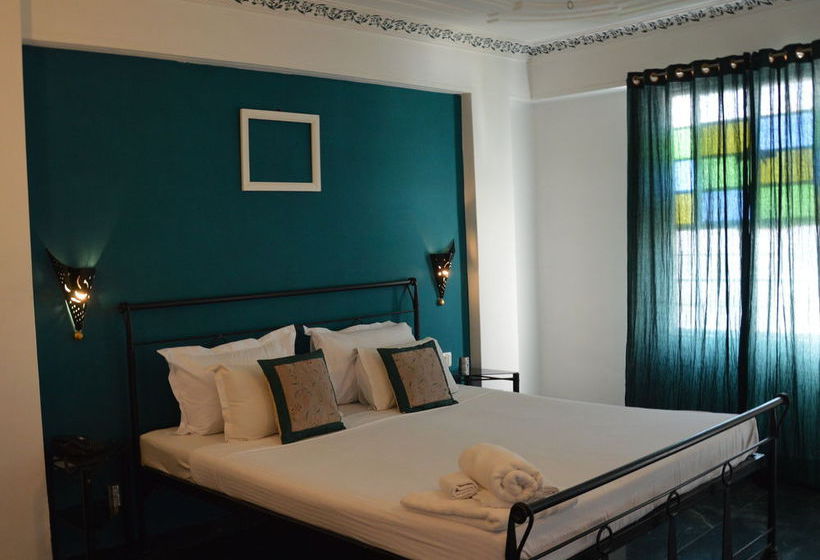 Hotel Poonam Haveli 6