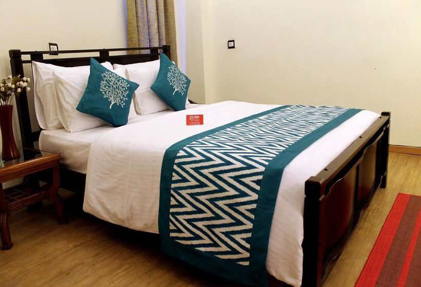 Hotel Oyo Rooms Greater Noida Sharda Hospital 9